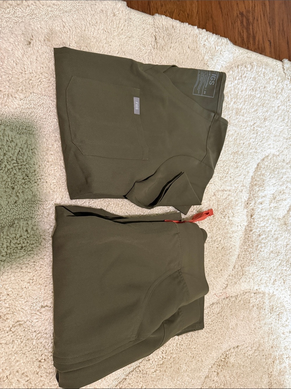 FIGS Catarina Top & Kade Pant Spruce